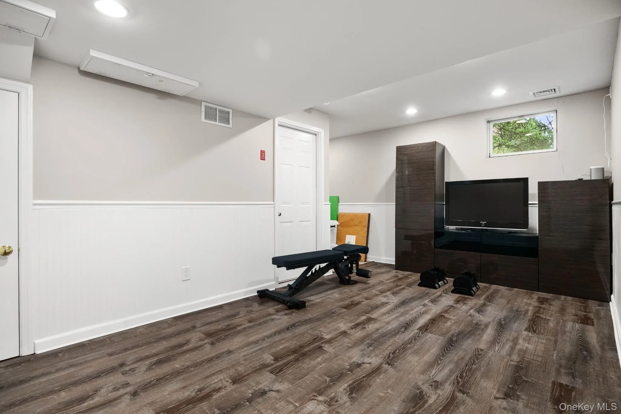 92 Brown Road, Scarsdale, NY, 5 Bedrooms Bedrooms, 10 Rooms Rooms,3 BathroomsBathrooms,Residential Lease,For Rent,Brown,0,1052904 92 Brown Road, Scarsdale, NY, 5 Bedrooms Bedrooms, 10 Rooms Rooms,3 BathroomsBathrooms,Residential Lease,For Rent,Brown,0,1052904