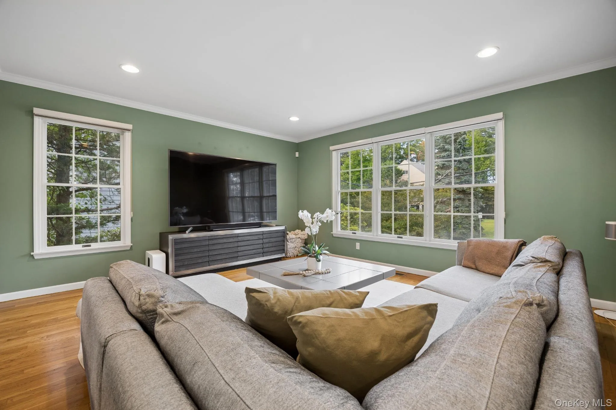 92 Brown Road, Scarsdale, NY, 5 Bedrooms Bedrooms, 10 Rooms Rooms,3 BathroomsBathrooms,Residential Lease,For Rent,Brown,0,1052904 92 Brown Road, Scarsdale, NY, 5 Bedrooms Bedrooms, 10 Rooms Rooms,3 BathroomsBathrooms,Residential Lease,For Rent,Brown,0,1052904