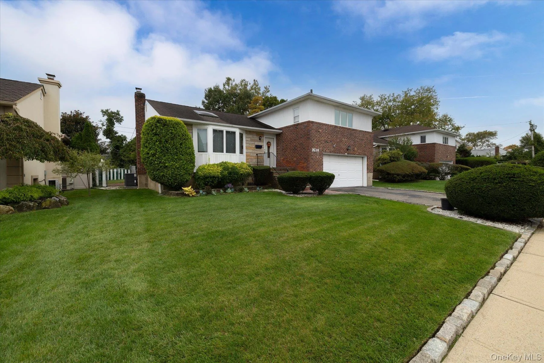 1634 Cynron Lane, Hempstead, NY, 3 Bedrooms Bedrooms, 7 Rooms Rooms,2 BathroomsBathrooms,Residential,For Rent,Cynron,0,1052906 1634 Cynron Lane, Hempstead, NY, 3 Bedrooms Bedrooms, 7 Rooms Rooms,2 BathroomsBathrooms,Residential,For Rent,Cynron,0,1052906