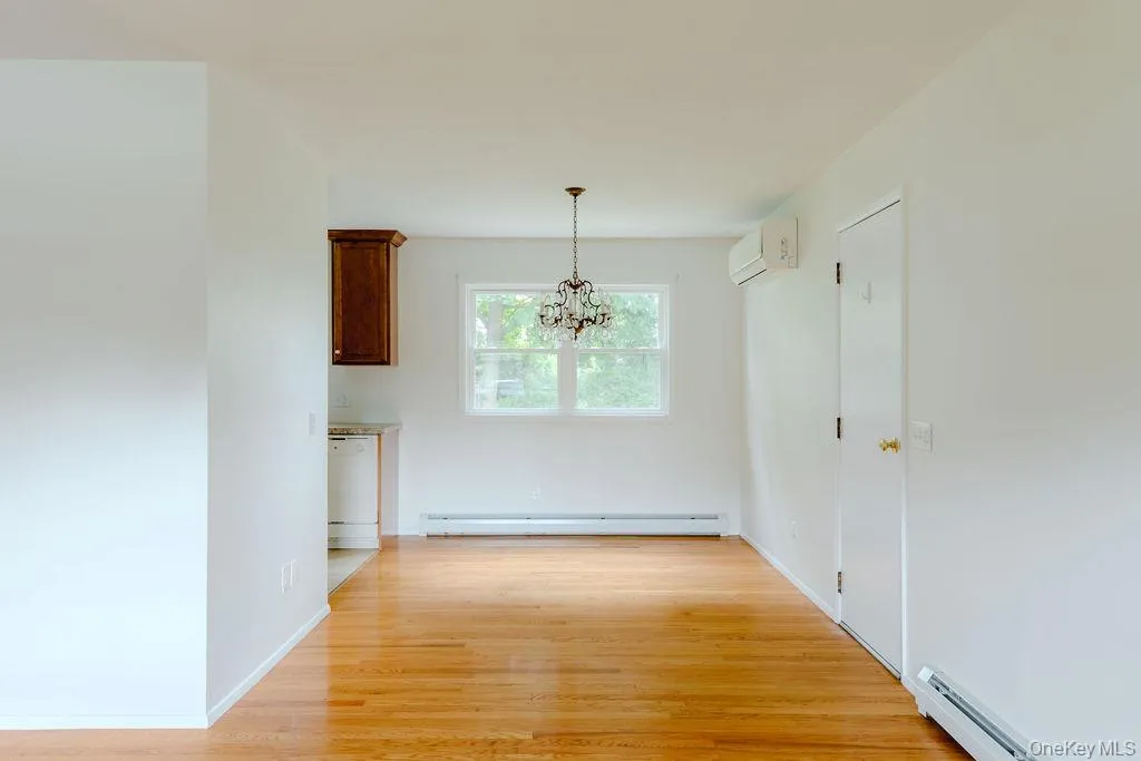 22 Trinity Place, Rhinebeck, NY, 3 Bedrooms Bedrooms, 7 Rooms Rooms,1 BathroomBathrooms,Residential Lease,For Rent,Trinity,0,1052911 22 Trinity Place, Rhinebeck, NY, 3 Bedrooms Bedrooms, 7 Rooms Rooms,1 BathroomBathrooms,Residential Lease,For Rent,Trinity,0,1052911