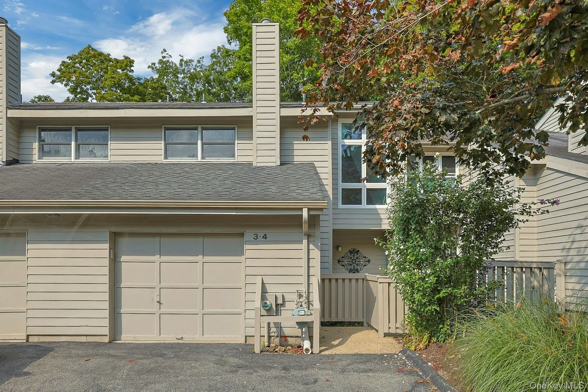 Visit Brooke Club and see everything that this home and community has to offer, just a few minutes from either the villages of Ossining or Croton-on-Hudson. Visit Brooke Club and see everything that this home and community has to offer, just a few minutes from either the villages of Ossining or Croton-on-Hudson.
