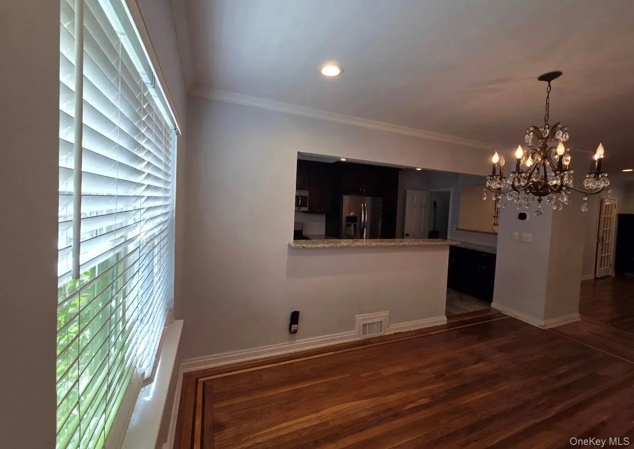 10548 65th Road, New York, NY, 3 Bedrooms Bedrooms, 6 Rooms Rooms,2 BathroomsBathrooms,Residential Lease,For Rent,65th,0,1052915 10548 65th Road, New York, NY, 3 Bedrooms Bedrooms, 6 Rooms Rooms,2 BathroomsBathrooms,Residential Lease,For Rent,65th,0,1052915