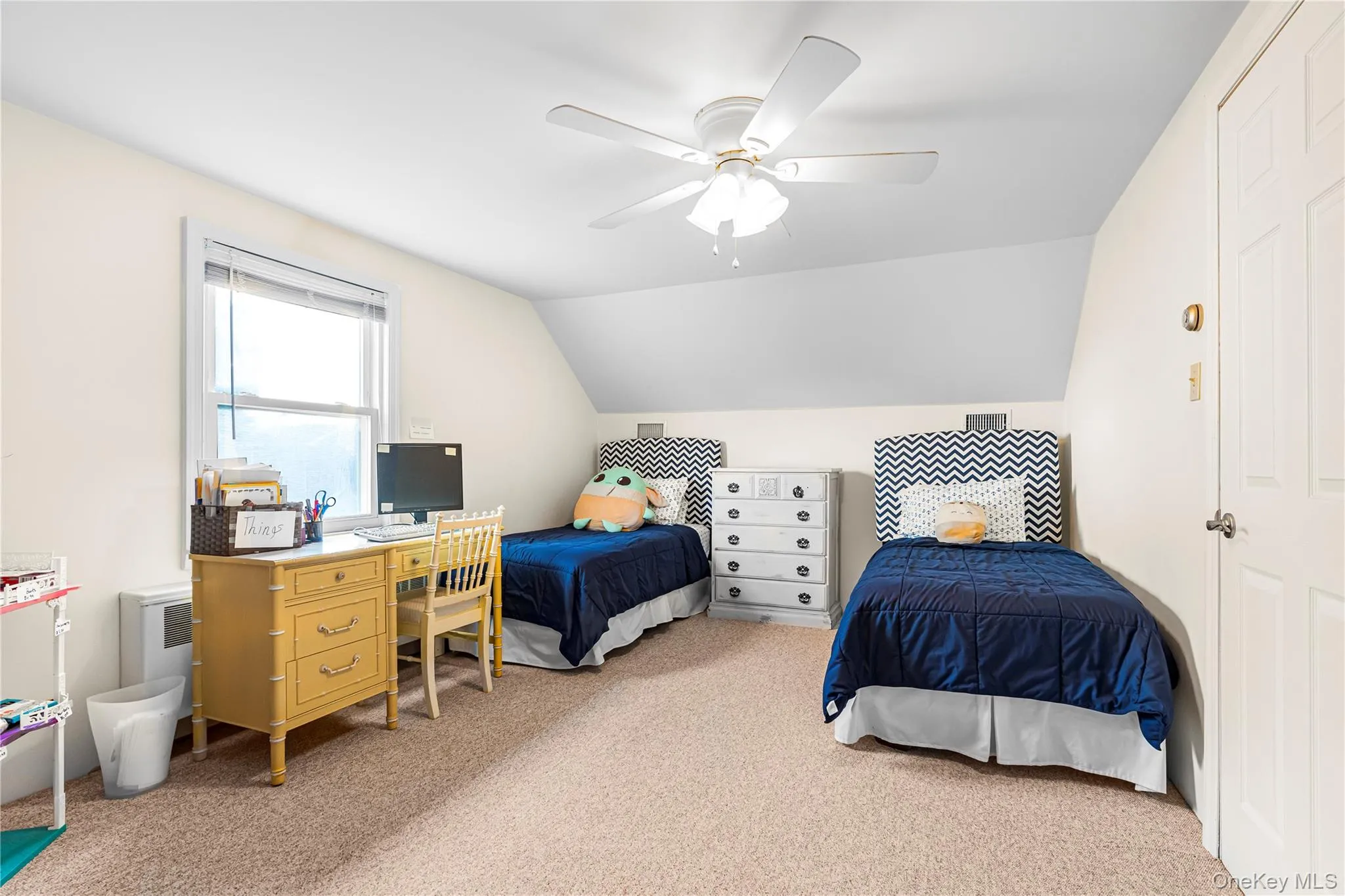 159 Raff Avenue, North Hempstead, NY, 4 Bedrooms Bedrooms, 7 Rooms Rooms,1 BathroomBathrooms,Residential,For Rent,Raff,0,1052920 159 Raff Avenue, North Hempstead, NY, 4 Bedrooms Bedrooms, 7 Rooms Rooms,1 BathroomBathrooms,Residential,For Rent,Raff,0,1052920