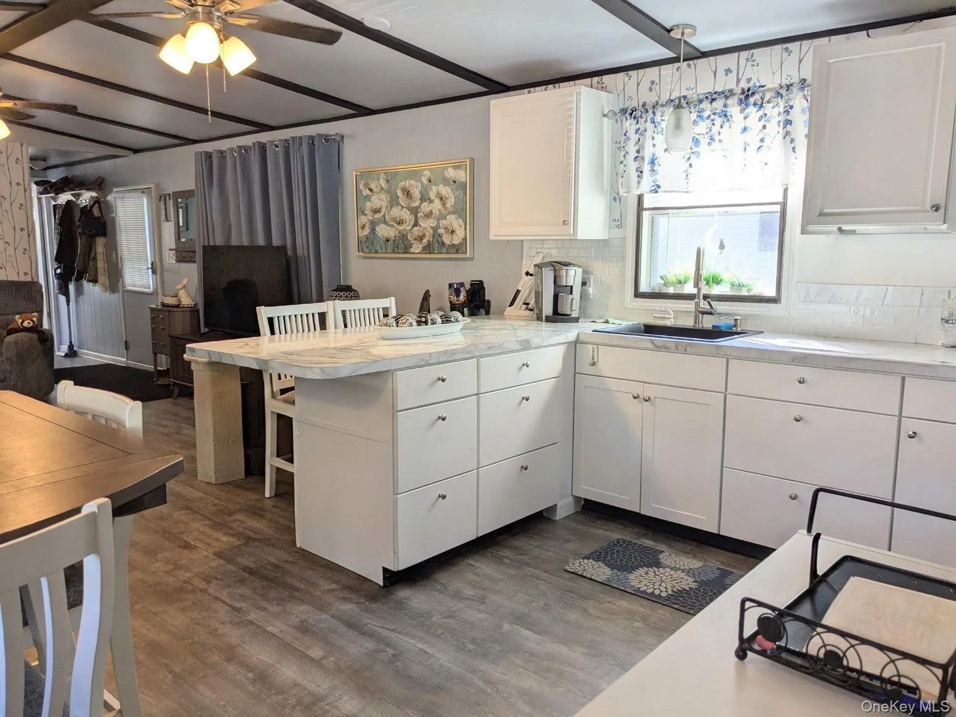 1450 Route 376, Wappinger, NY, 2 Bedrooms Bedrooms, 5 Rooms Rooms,1 BathroomBathrooms,Residential,For Rent,Route 376,0,1052930 1450 Route 376, Wappinger, NY, 2 Bedrooms Bedrooms, 5 Rooms Rooms,1 BathroomBathrooms,Residential,For Rent,Route 376,0,1052930