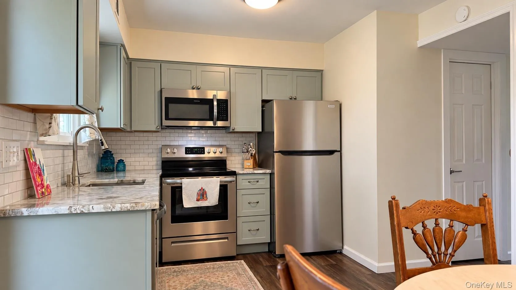 107 Vista Drive, Lloyd, NY, 2 Bedrooms Bedrooms, 5 Rooms Rooms,1 BathroomBathrooms,Residential,For Rent,Vista,0,1052932 107 Vista Drive, Lloyd, NY, 2 Bedrooms Bedrooms, 5 Rooms Rooms,1 BathroomBathrooms,Residential,For Rent,Vista,0,1052932