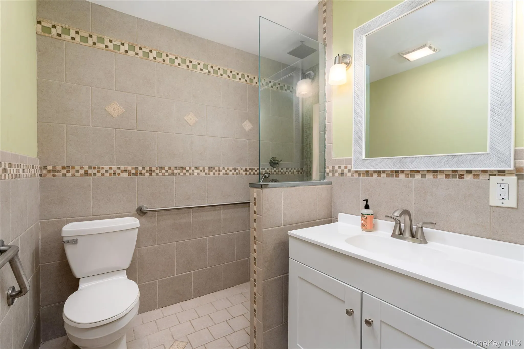 4 Acacia Road, Brookhaven, NY, 3 Bedrooms Bedrooms, 6 Rooms Rooms,3 BathroomsBathrooms,Residential,For Rent,Acacia,0,1052935 4 Acacia Road, Brookhaven, NY, 3 Bedrooms Bedrooms, 6 Rooms Rooms,3 BathroomsBathrooms,Residential,For Rent,Acacia,0,1052935