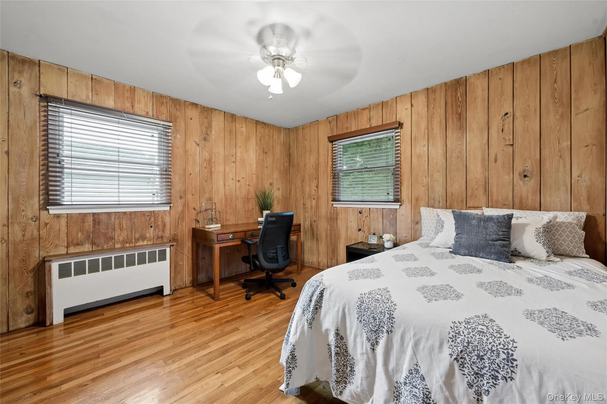 21 Edgewood, Oyster Bay, NY, 4 Bedrooms Bedrooms, 7 Rooms Rooms,3 BathroomsBathrooms,Residential,For Rent,Edgewood,0,1052936 21 Edgewood, Oyster Bay, NY, 4 Bedrooms Bedrooms, 7 Rooms Rooms,3 BathroomsBathrooms,Residential,For Rent,Edgewood,0,1052936