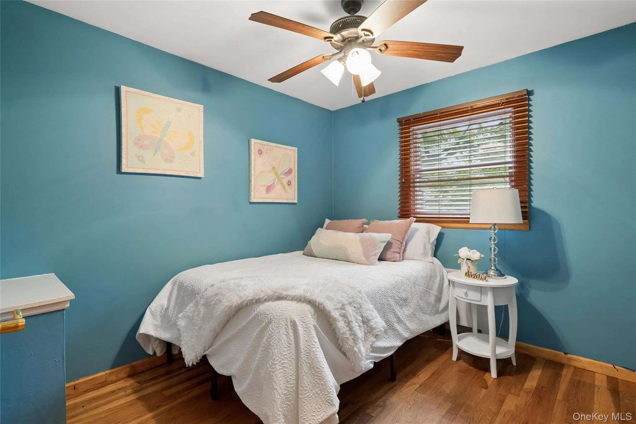 21 Edgewood, Oyster Bay, NY, 4 Bedrooms Bedrooms, 7 Rooms Rooms,3 BathroomsBathrooms,Residential,For Rent,Edgewood,0,1052936 21 Edgewood, Oyster Bay, NY, 4 Bedrooms Bedrooms, 7 Rooms Rooms,3 BathroomsBathrooms,Residential,For Rent,Edgewood,0,1052936