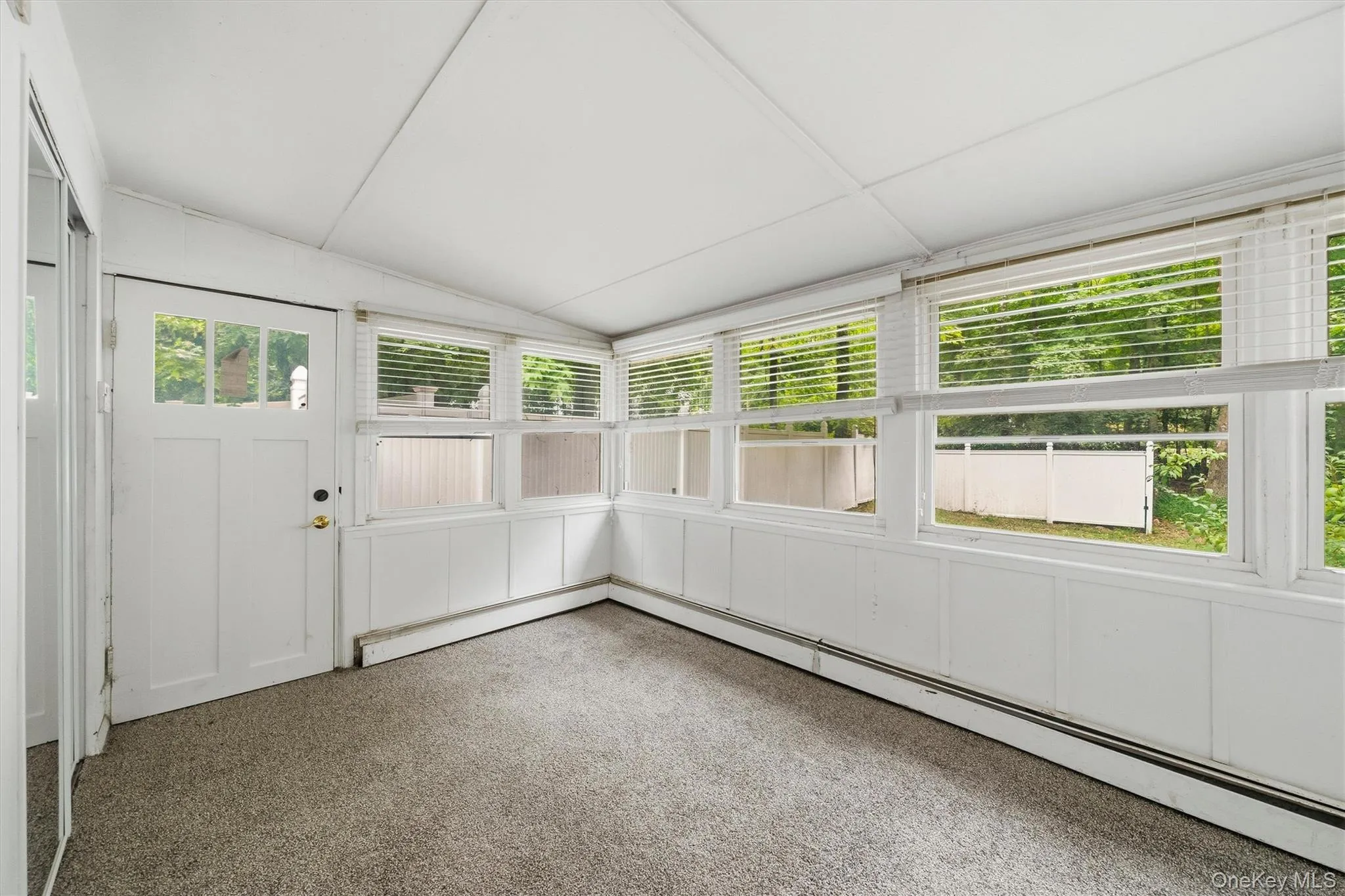 4 Hillside Trail, Monroe, NY, 3 Bedrooms Bedrooms, 5 Rooms Rooms,1 BathroomBathrooms,Residential,For Rent,Hillside,0,1052945 4 Hillside Trail, Monroe, NY, 3 Bedrooms Bedrooms, 5 Rooms Rooms,1 BathroomBathrooms,Residential,For Rent,Hillside,0,1052945