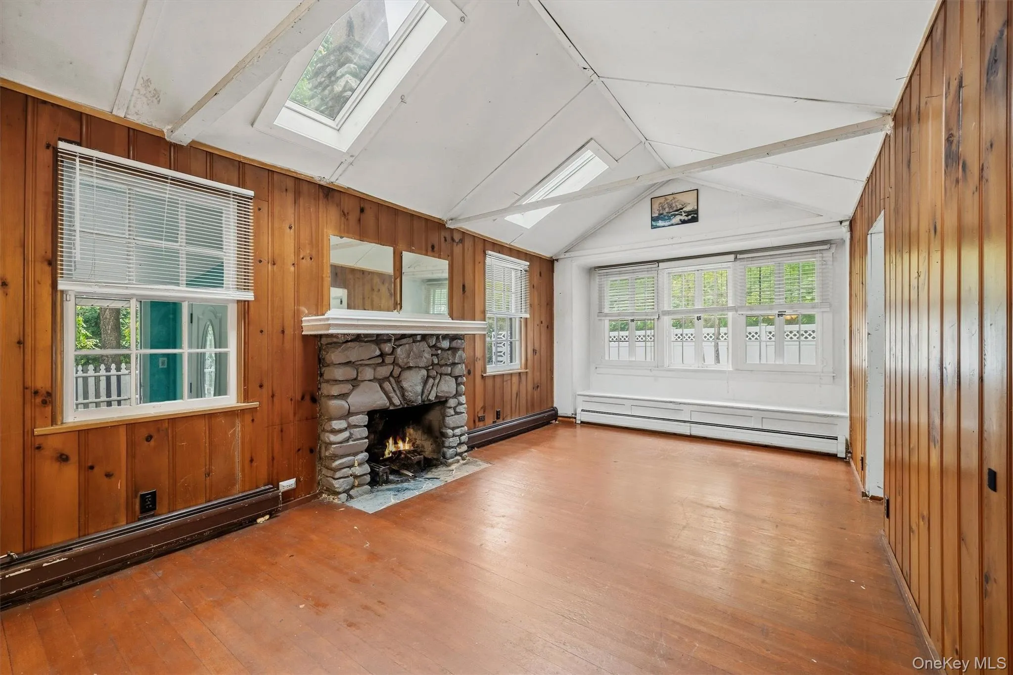 4 Hillside Trail, Monroe, NY, 3 Bedrooms Bedrooms, 5 Rooms Rooms,1 BathroomBathrooms,Residential,For Rent,Hillside,0,1052945 4 Hillside Trail, Monroe, NY, 3 Bedrooms Bedrooms, 5 Rooms Rooms,1 BathroomBathrooms,Residential,For Rent,Hillside,0,1052945
