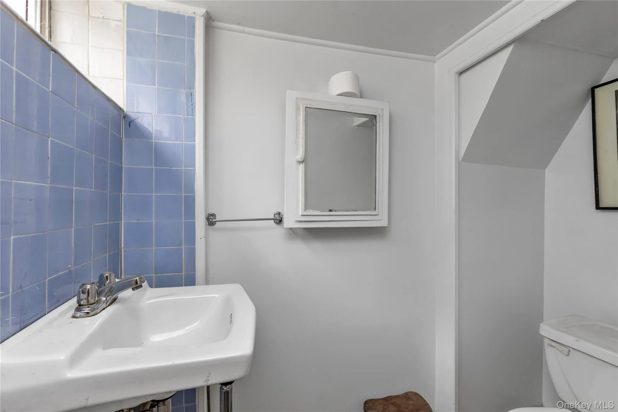 34-41 74th Street, New York, NY, 4 Bedrooms Bedrooms, 7 Rooms Rooms,2 BathroomsBathrooms,Residential,For Rent,74th,0,1052947 34-41 74th Street, New York, NY, 4 Bedrooms Bedrooms, 7 Rooms Rooms,2 BathroomsBathrooms,Residential,For Rent,74th,0,1052947