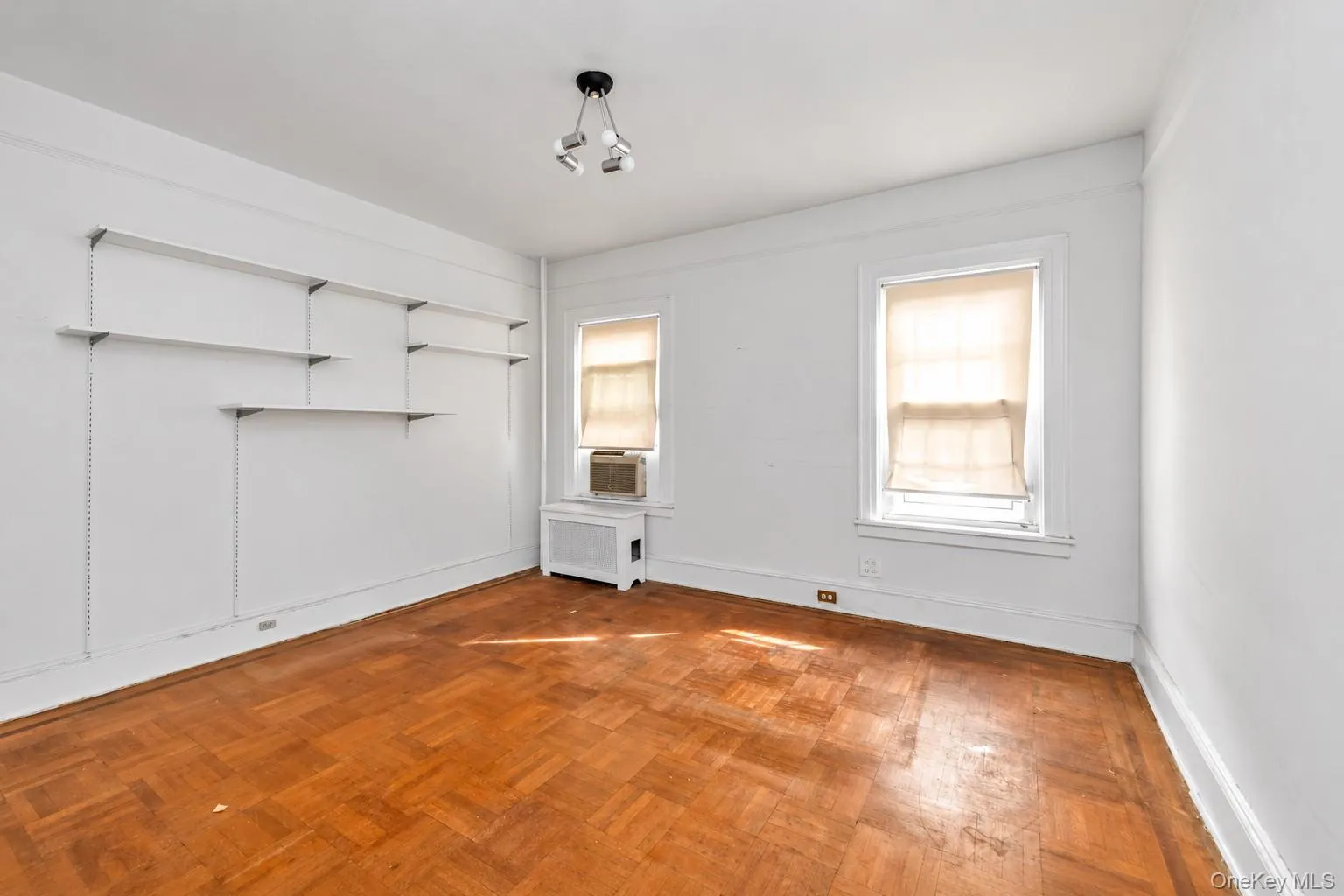 34-41 74th Street, New York, NY, 4 Bedrooms Bedrooms, 7 Rooms Rooms,2 BathroomsBathrooms,Residential,For Rent,74th,0,1052947 34-41 74th Street, New York, NY, 4 Bedrooms Bedrooms, 7 Rooms Rooms,2 BathroomsBathrooms,Residential,For Rent,74th,0,1052947