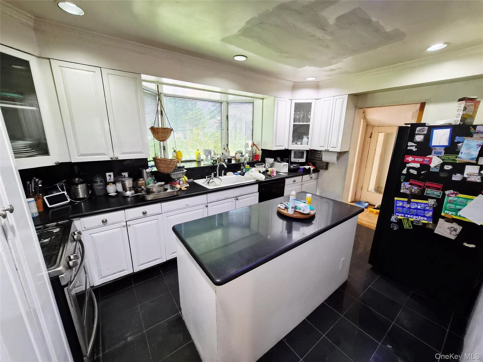 19404 110th Road, New York, NY, 5 Bedrooms Bedrooms, 14 Rooms Rooms,5 BathroomsBathrooms,Residential,For Rent,110th,0,1052954 19404 110th Road, New York, NY, 5 Bedrooms Bedrooms, 14 Rooms Rooms,5 BathroomsBathrooms,Residential,For Rent,110th,0,1052954