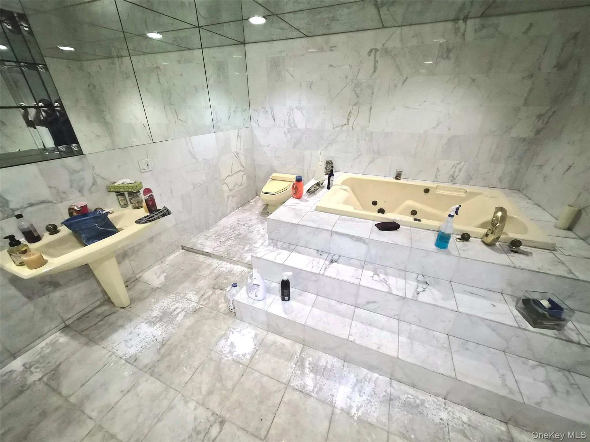 19404 110th Road, New York, NY, 5 Bedrooms Bedrooms, 14 Rooms Rooms,5 BathroomsBathrooms,Residential,For Rent,110th,0,1052954 19404 110th Road, New York, NY, 5 Bedrooms Bedrooms, 14 Rooms Rooms,5 BathroomsBathrooms,Residential,For Rent,110th,0,1052954