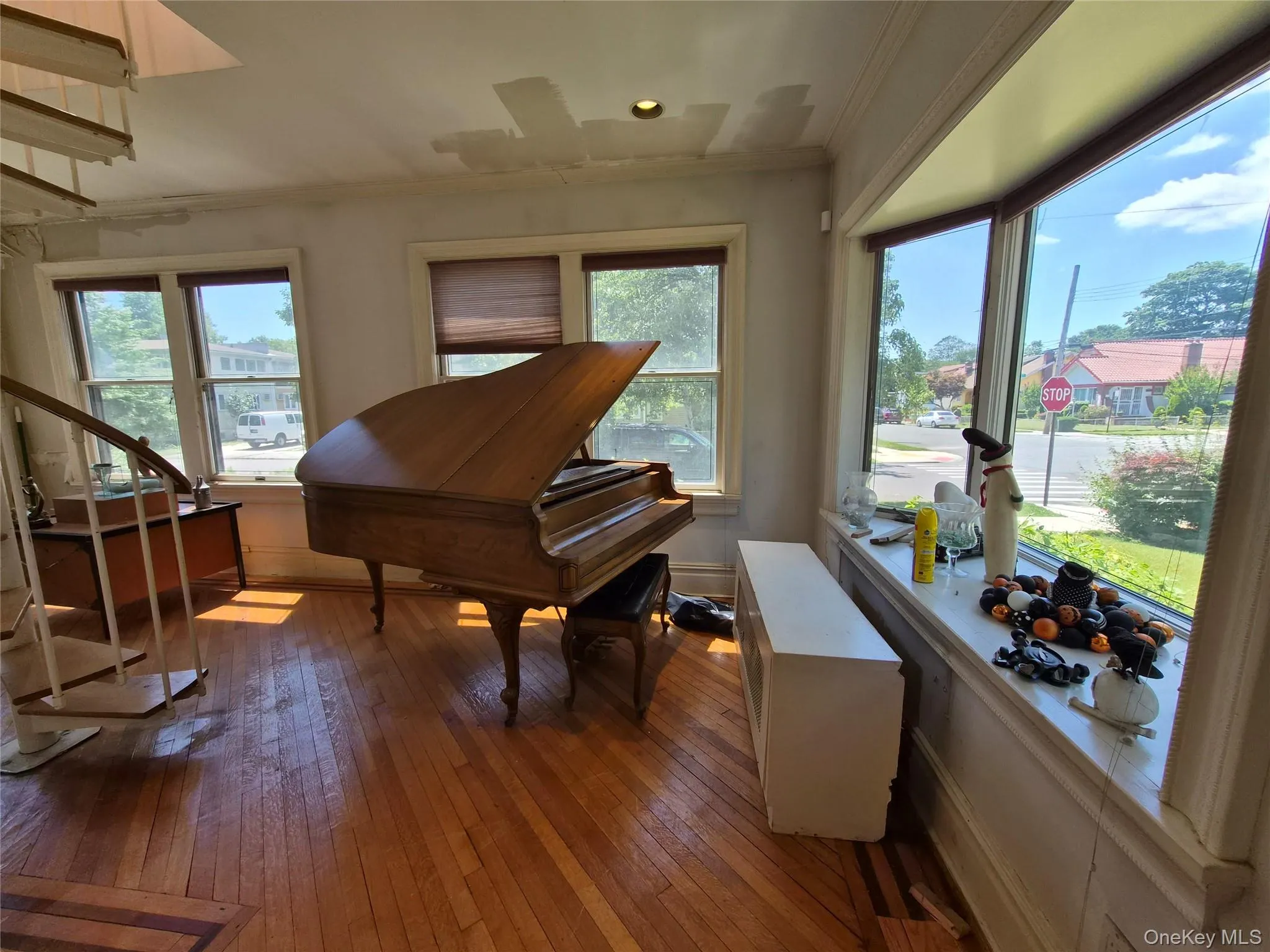 19404 110th Road, New York, NY, 5 Bedrooms Bedrooms, 14 Rooms Rooms,5 BathroomsBathrooms,Residential,For Rent,110th,0,1052954 19404 110th Road, New York, NY, 5 Bedrooms Bedrooms, 14 Rooms Rooms,5 BathroomsBathrooms,Residential,For Rent,110th,0,1052954