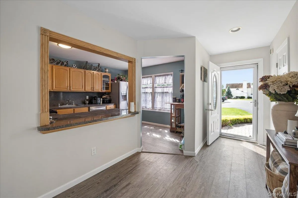 14 Badger Trail, Brookhaven, NY, 3 Bedrooms Bedrooms, 6 Rooms Rooms,2 BathroomsBathrooms,Residential,For Rent,Badger,0,1052956 14 Badger Trail, Brookhaven, NY, 3 Bedrooms Bedrooms, 6 Rooms Rooms,2 BathroomsBathrooms,Residential,For Rent,Badger,0,1052956