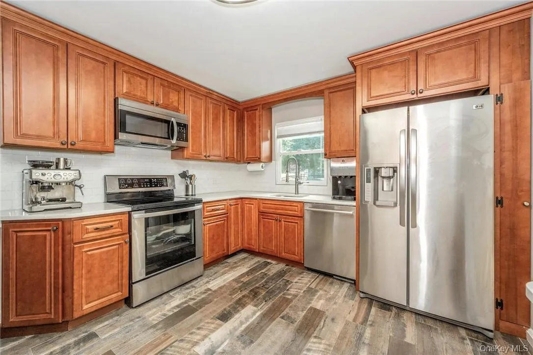 6 Crest Drive, Greenburgh, NY, 4 Bedrooms Bedrooms, 7 Rooms Rooms,3 BathroomsBathrooms,Residential Lease,For Rent,Crest,0,1052960 6 Crest Drive, Greenburgh, NY, 4 Bedrooms Bedrooms, 7 Rooms Rooms,3 BathroomsBathrooms,Residential Lease,For Rent,Crest,0,1052960