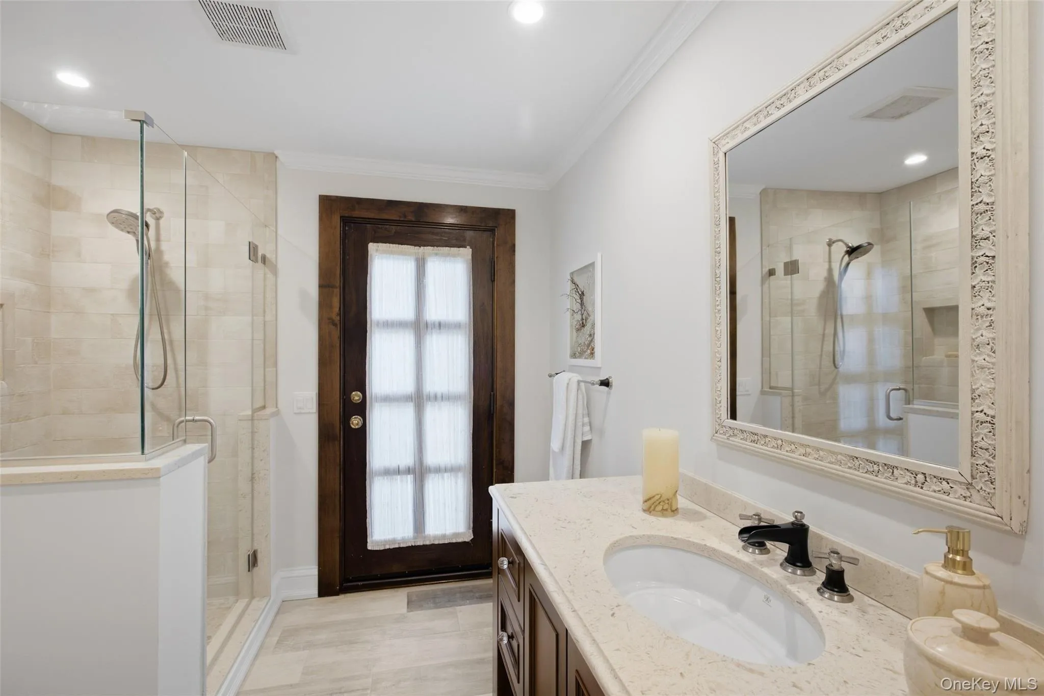 1 Evans Lane, Brookhaven, NY, 5 Bedrooms Bedrooms, 15 Rooms Rooms,5 BathroomsBathrooms,Residential,For Rent,Evans,0,1052962 1 Evans Lane, Brookhaven, NY, 5 Bedrooms Bedrooms, 15 Rooms Rooms,5 BathroomsBathrooms,Residential,For Rent,Evans,0,1052962