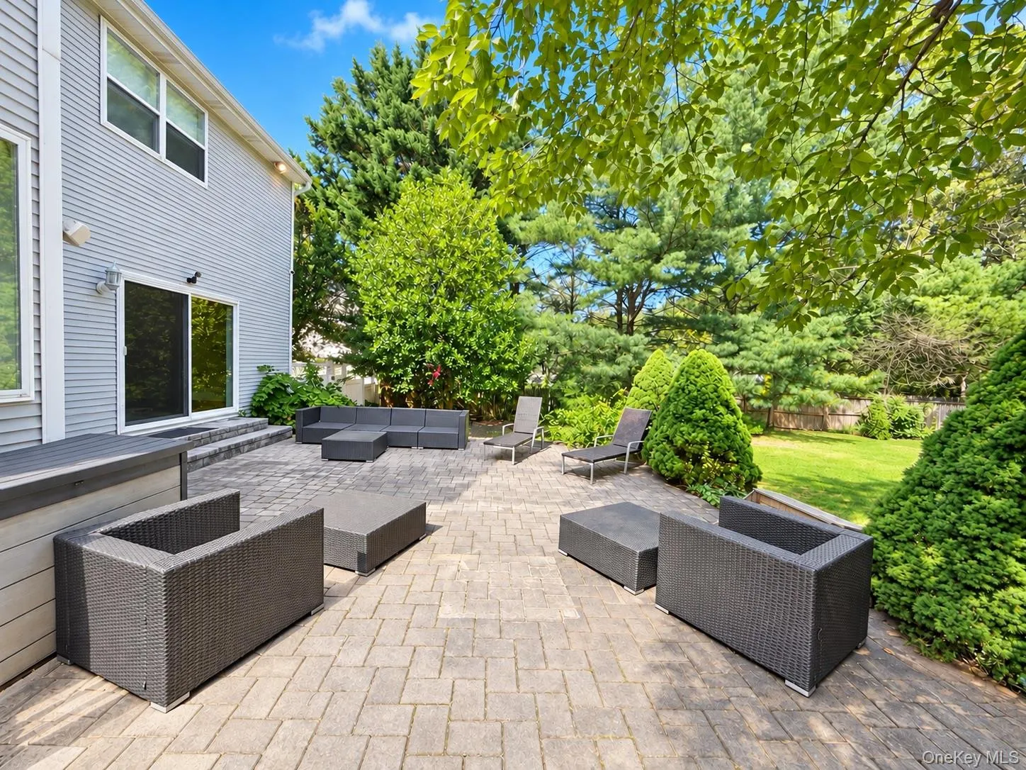 65 Mayfair Road, Smithtown, NY, 5 Bedroom Bedrooms, 10 Room Rooms,2 BathroomBathrooms,Residential Lease,For Rent,Mayfair,0,1052969 65 Mayfair Road, Smithtown, NY, 5 Bedroom Bedrooms, 10 Room Rooms,2 BathroomBathrooms,Residential Lease,For Rent,Mayfair,0,1052969