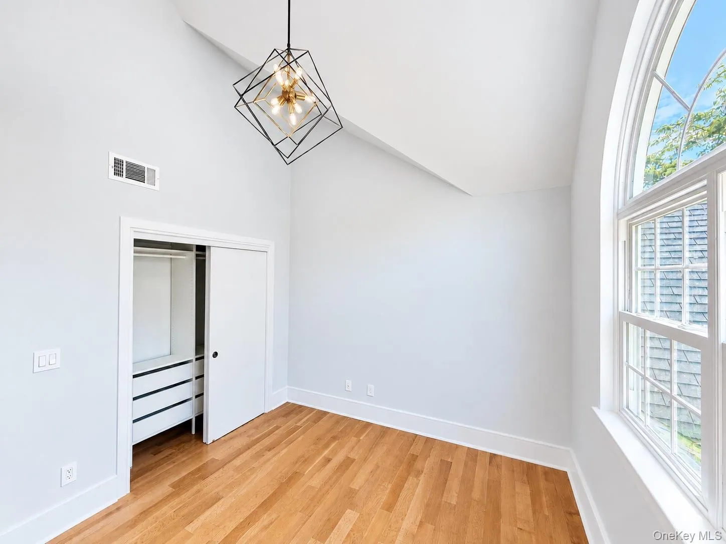 65 Mayfair Road, Smithtown, NY, 5 Bedroom Bedrooms, 10 Room Rooms,2 BathroomBathrooms,Residential Lease,For Rent,Mayfair,0,1052969 65 Mayfair Road, Smithtown, NY, 5 Bedroom Bedrooms, 10 Room Rooms,2 BathroomBathrooms,Residential Lease,For Rent,Mayfair,0,1052969