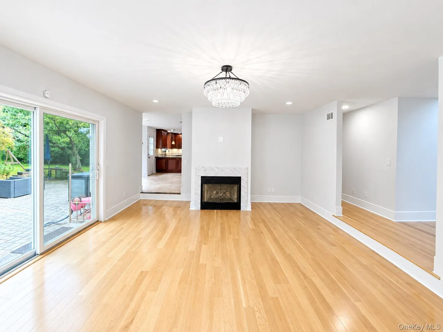 65 Mayfair Road, Smithtown, NY, 5 Bedroom Bedrooms, 10 Room Rooms,2 BathroomBathrooms,Residential Lease,For Rent,Mayfair,0,1052969 65 Mayfair Road, Smithtown, NY, 5 Bedroom Bedrooms, 10 Room Rooms,2 BathroomBathrooms,Residential Lease,For Rent,Mayfair,0,1052969