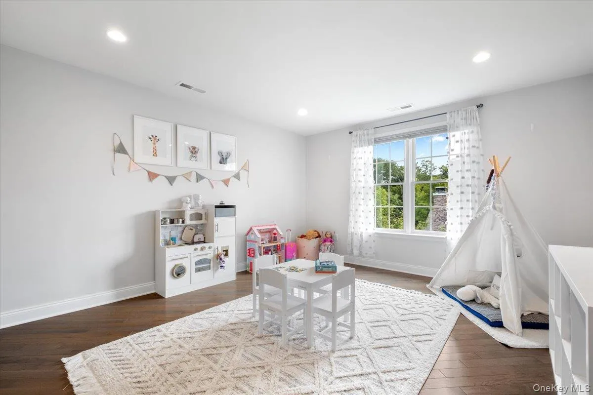 37 Deforest Drive, Cortlandt, NY, 2 Bedrooms Bedrooms, 9 Rooms Rooms,3 BathroomsBathrooms,Residential,For Rent,Deforest,0,1052971 37 Deforest Drive, Cortlandt, NY, 2 Bedrooms Bedrooms, 9 Rooms Rooms,3 BathroomsBathrooms,Residential,For Rent,Deforest,0,1052971
