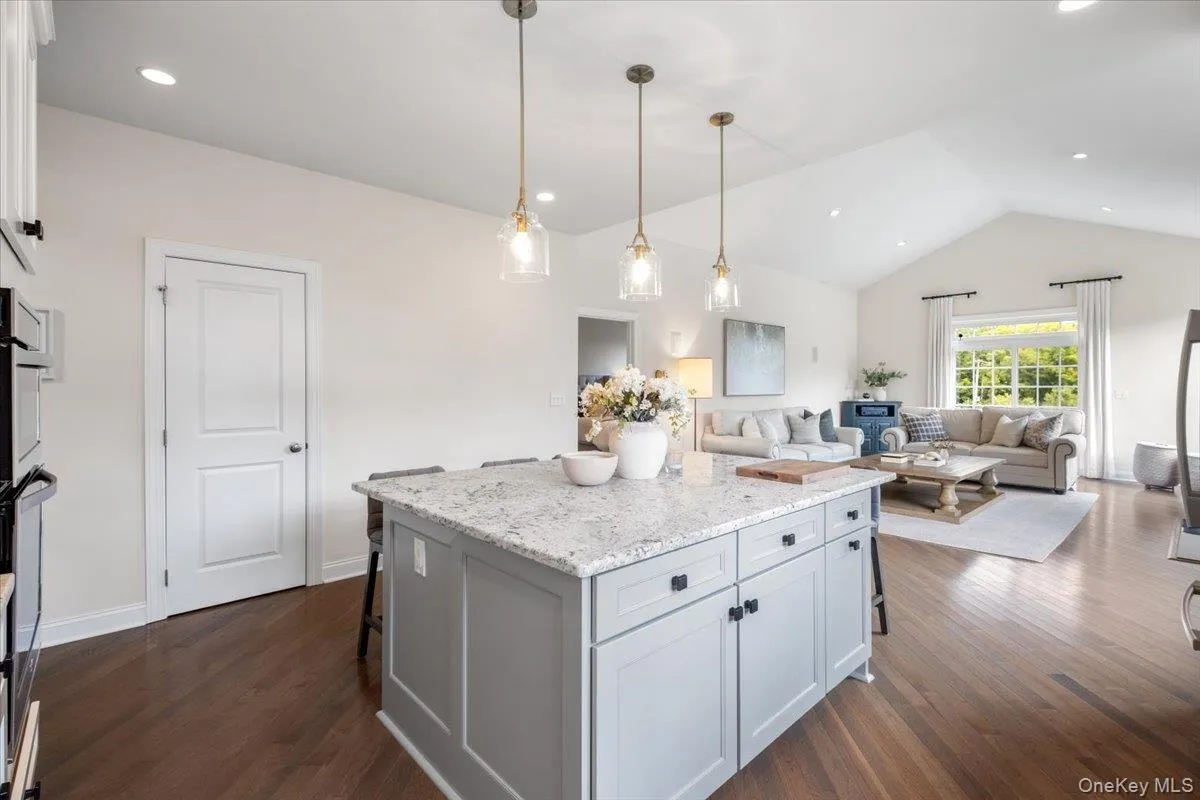 37 Deforest Drive, Cortlandt, NY, 2 Bedrooms Bedrooms, 9 Rooms Rooms,3 BathroomsBathrooms,Residential,For Rent,Deforest,0,1052971 37 Deforest Drive, Cortlandt, NY, 2 Bedrooms Bedrooms, 9 Rooms Rooms,3 BathroomsBathrooms,Residential,For Rent,Deforest,0,1052971