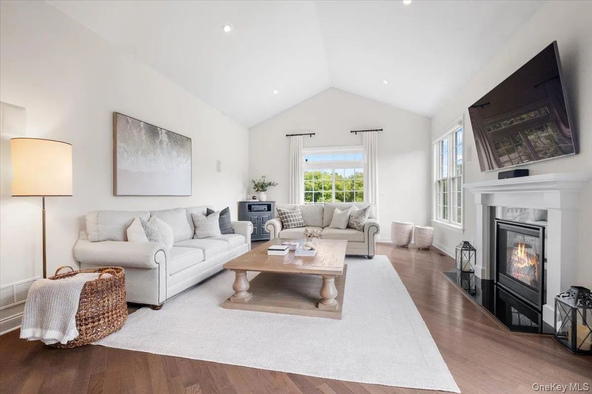 37 Deforest Drive, Cortlandt, NY, 2 Bedrooms Bedrooms, 9 Rooms Rooms,3 BathroomsBathrooms,Residential,For Rent,Deforest,0,1052971 37 Deforest Drive, Cortlandt, NY, 2 Bedrooms Bedrooms, 9 Rooms Rooms,3 BathroomsBathrooms,Residential,For Rent,Deforest,0,1052971