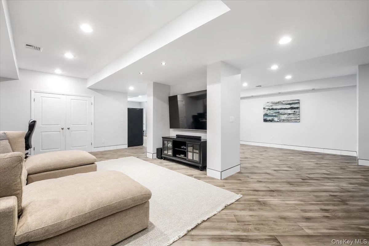 37 Deforest Drive, Cortlandt, NY, 2 Bedrooms Bedrooms, 9 Rooms Rooms,3 BathroomsBathrooms,Residential,For Rent,Deforest,0,1052971 37 Deforest Drive, Cortlandt, NY, 2 Bedrooms Bedrooms, 9 Rooms Rooms,3 BathroomsBathrooms,Residential,For Rent,Deforest,0,1052971