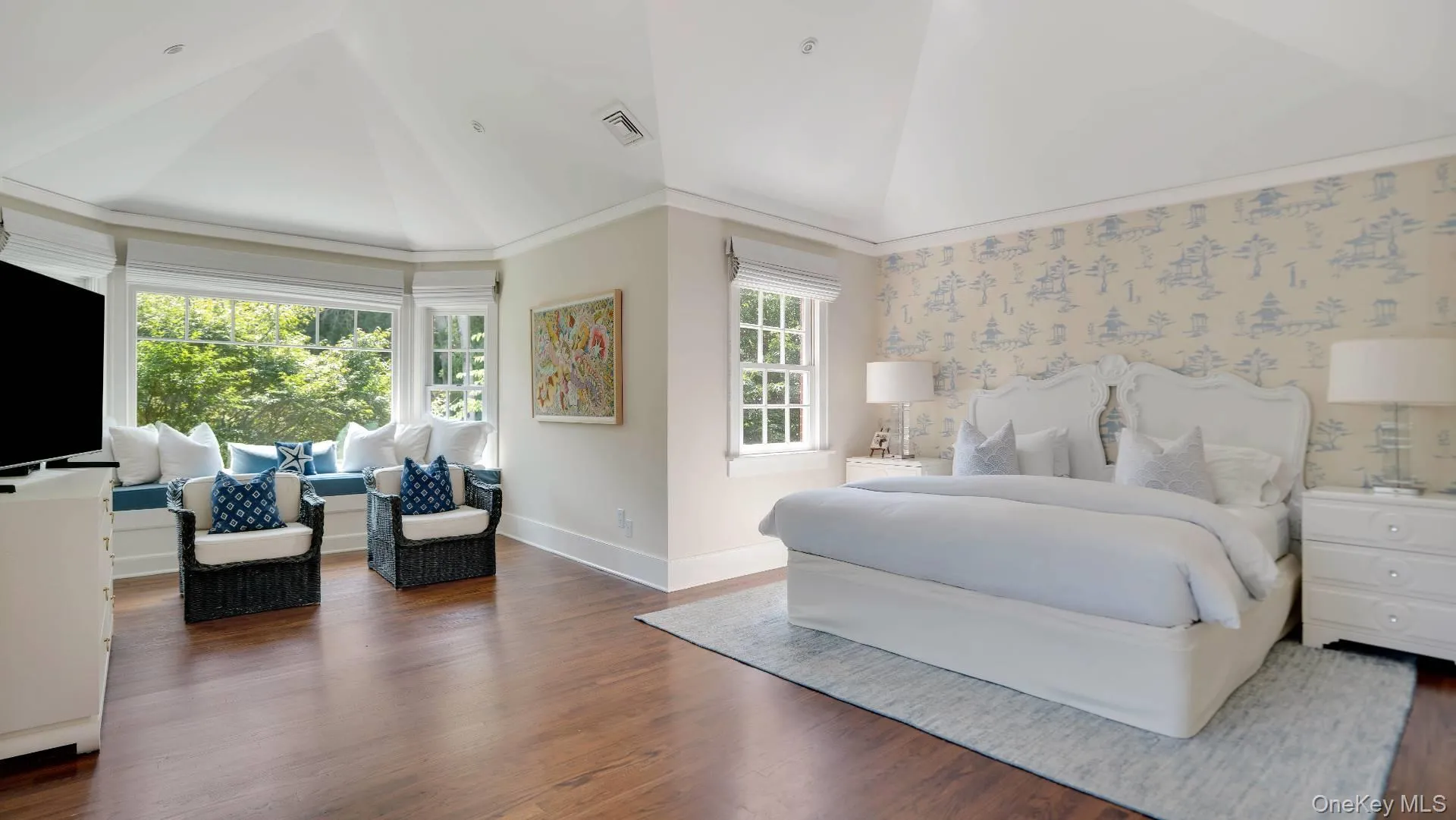 329 Georgica Road, East Hampton, New York 11937