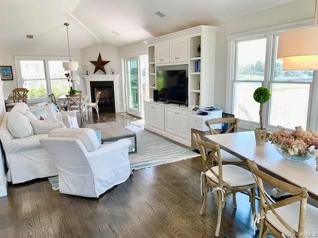 28 Stacy Drive, Southampton, NY, 4 Bedrooms Bedrooms, 8 Rooms Rooms,3 BathroomsBathrooms,Residential Lease,For Rent,Stacy,0,1052980 28 Stacy Drive, Southampton, NY, 4 Bedrooms Bedrooms, 8 Rooms Rooms,3 BathroomsBathrooms,Residential Lease,For Rent,Stacy,0,1052980