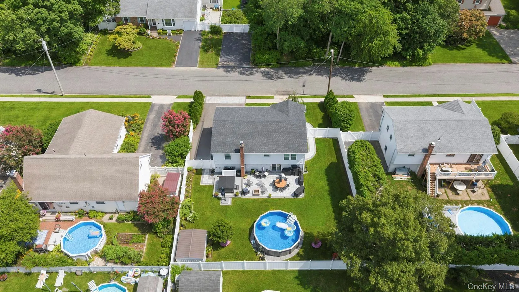 42 Audubon Avenue, Islip, NY, 5 Bedrooms Bedrooms, 10 Rooms Rooms,2 BathroomsBathrooms,Residential,For Rent,Audubon,0,1052983 42 Audubon Avenue, Islip, NY, 5 Bedrooms Bedrooms, 10 Rooms Rooms,2 BathroomsBathrooms,Residential,For Rent,Audubon,0,1052983