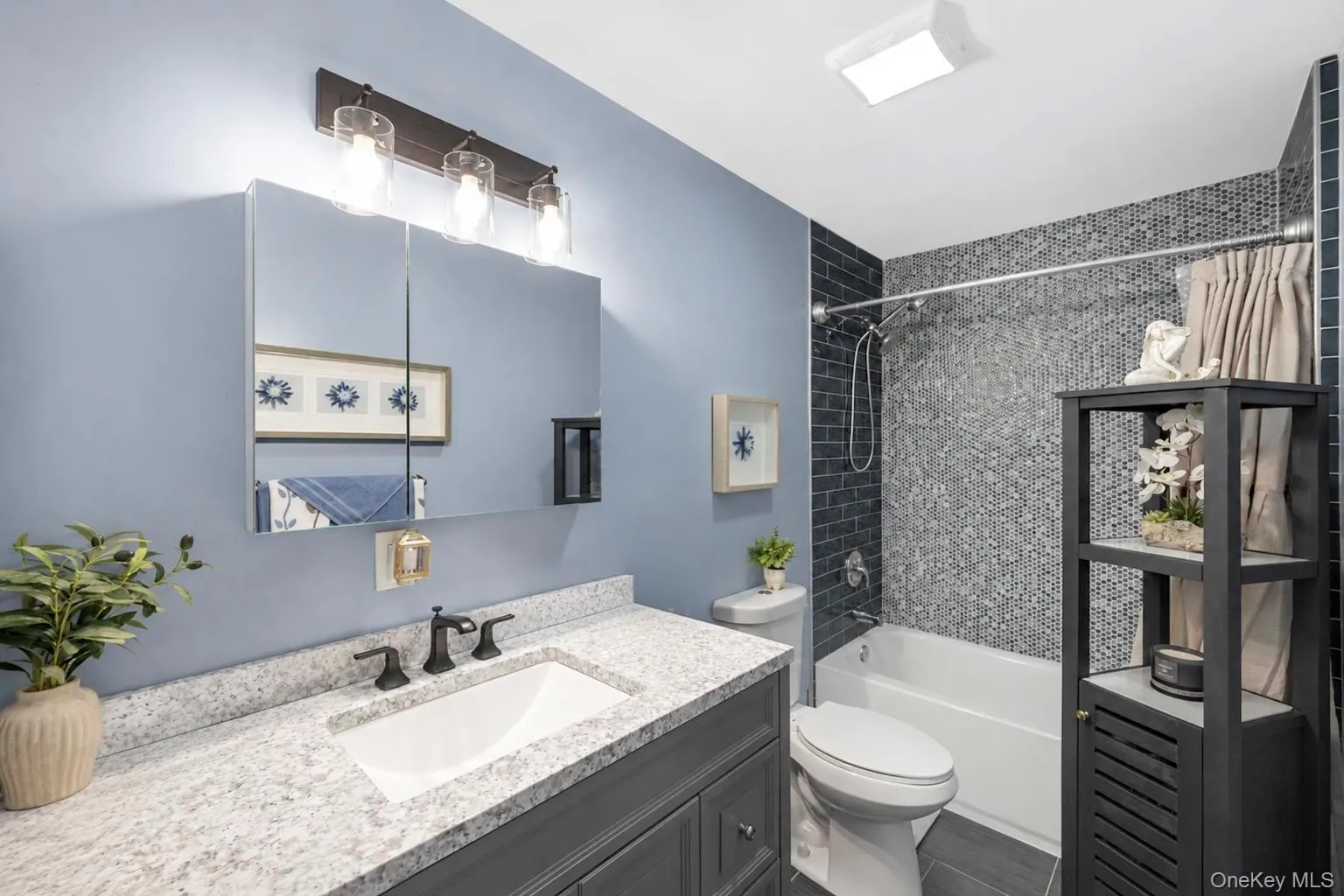 42 Audubon Avenue, Islip, NY, 5 Bedrooms Bedrooms, 10 Rooms Rooms,2 BathroomsBathrooms,Residential,For Rent,Audubon,0,1052983 42 Audubon Avenue, Islip, NY, 5 Bedrooms Bedrooms, 10 Rooms Rooms,2 BathroomsBathrooms,Residential,For Rent,Audubon,0,1052983