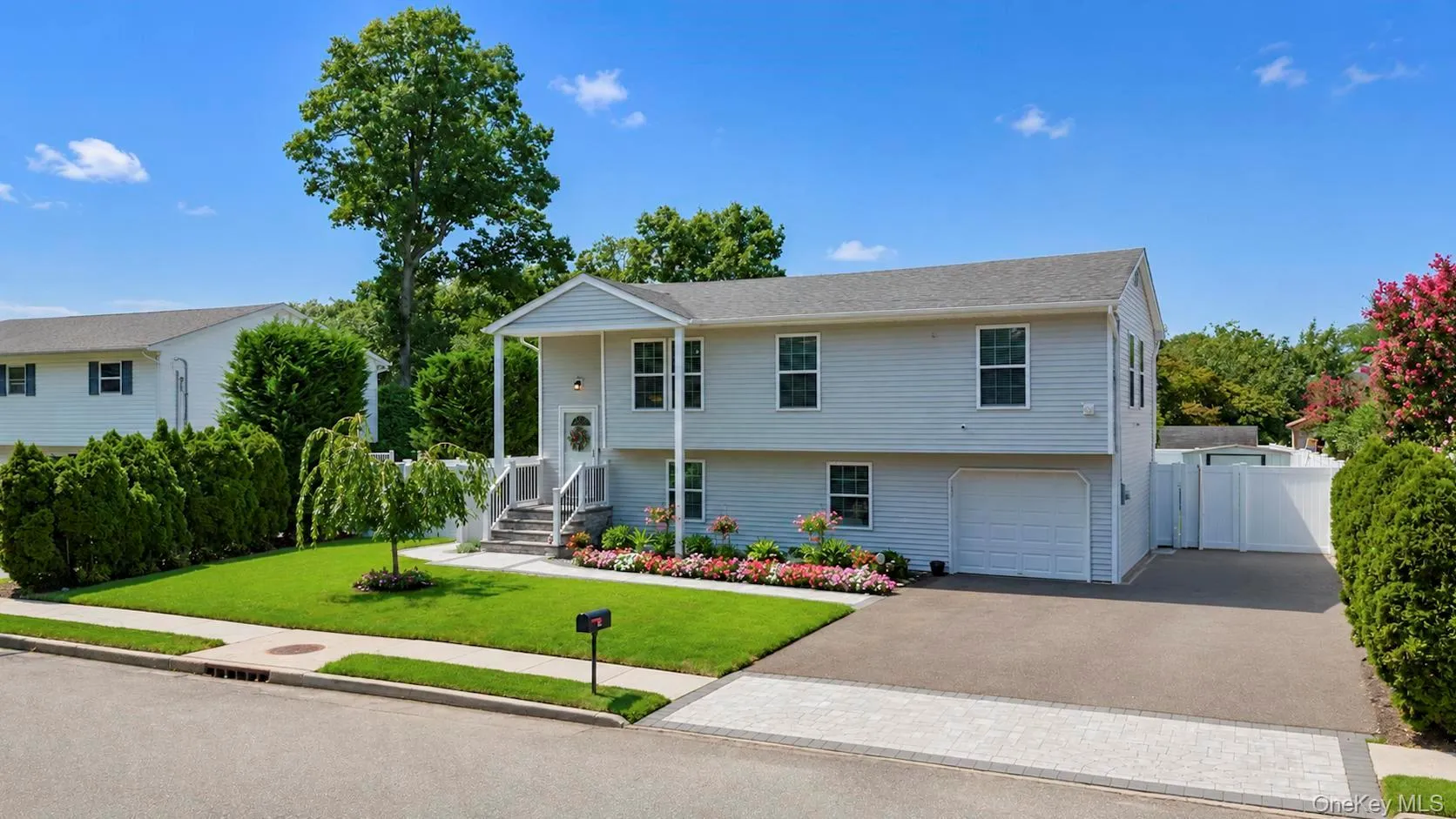 42 Audubon Avenue, Islip, NY, 5 Bedrooms Bedrooms, 10 Rooms Rooms,2 BathroomsBathrooms,Residential,For Rent,Audubon,0,1052983 42 Audubon Avenue, Islip, NY, 5 Bedrooms Bedrooms, 10 Rooms Rooms,2 BathroomsBathrooms,Residential,For Rent,Audubon,0,1052983