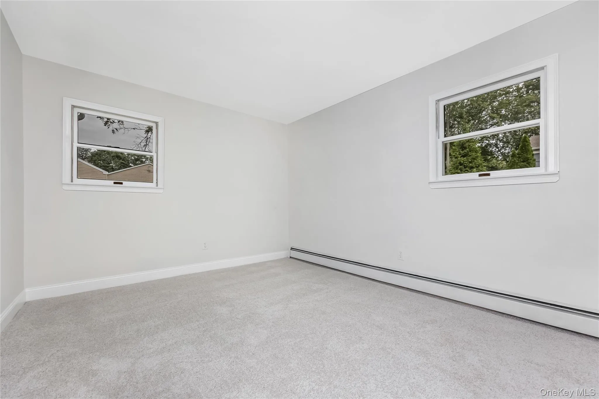 5 Lillian Street, Brookhaven, NY, 4 Bedrooms Bedrooms, 8 Rooms Rooms,2 BathroomsBathrooms,Residential,For Rent,Lillian,0,1052984 5 Lillian Street, Brookhaven, NY, 4 Bedrooms Bedrooms, 8 Rooms Rooms,2 BathroomsBathrooms,Residential,For Rent,Lillian,0,1052984