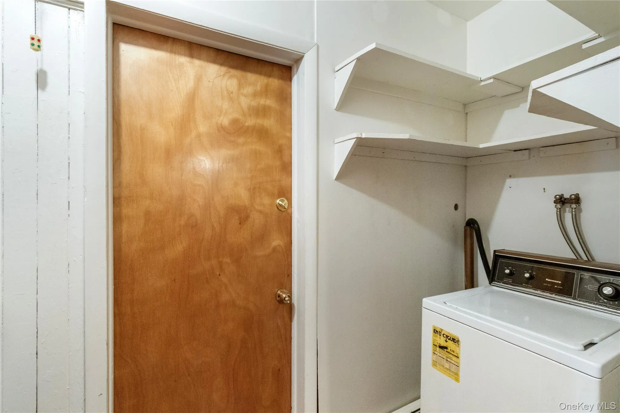 953 Ripley Lane, Oyster Bay, NY, 2 Bedroom Bedrooms, 7 Room Rooms,1 BathroomBathrooms,Residential Lease,For Rent,Ripley,0,1052987 953 Ripley Lane, Oyster Bay, NY, 2 Bedroom Bedrooms, 7 Room Rooms,1 BathroomBathrooms,Residential Lease,For Rent,Ripley,0,1052987