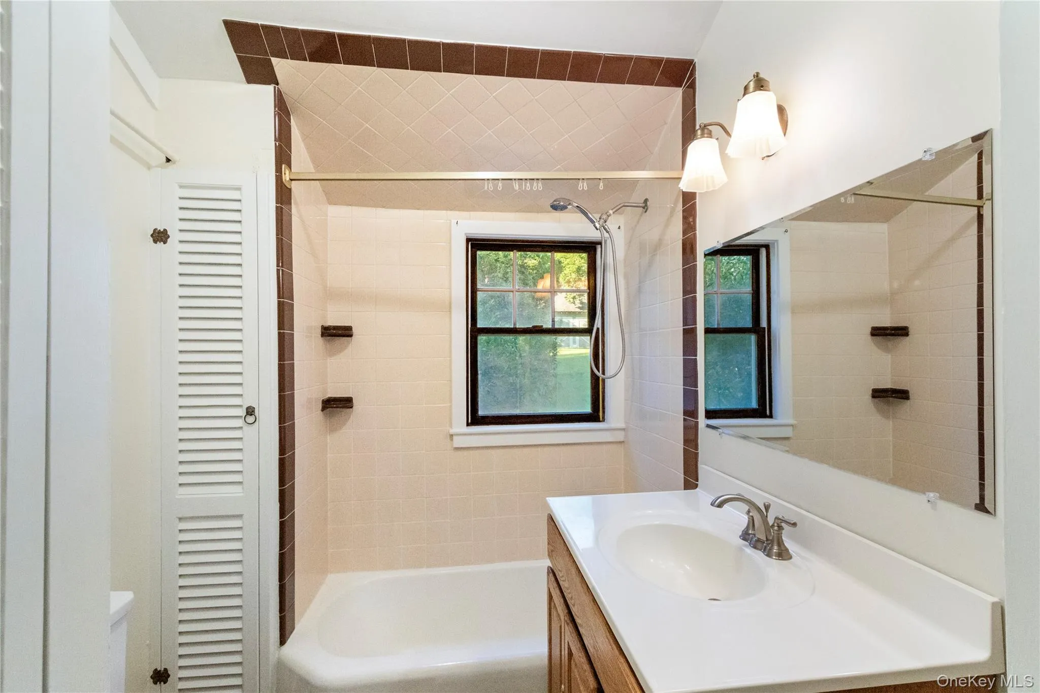 953 Ripley Lane, Oyster Bay, NY, 2 Bedroom Bedrooms, 7 Room Rooms,1 BathroomBathrooms,Residential Lease,For Rent,Ripley,0,1052987 953 Ripley Lane, Oyster Bay, NY, 2 Bedroom Bedrooms, 7 Room Rooms,1 BathroomBathrooms,Residential Lease,For Rent,Ripley,0,1052987