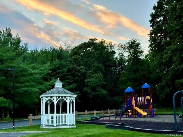 188 Sterling Place, Ulster, NY, 2 Bedrooms Bedrooms, 7 Rooms Rooms,2 BathroomsBathrooms,Residential,For Rent,Sterling,0,1052995 188 Sterling Place, Ulster, NY, 2 Bedrooms Bedrooms, 7 Rooms Rooms,2 BathroomsBathrooms,Residential,For Rent,Sterling,0,1052995