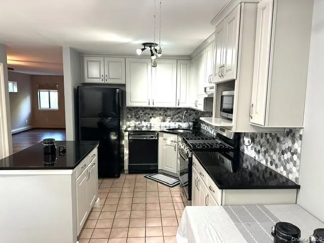 188 Sterling Place, Ulster, NY, 2 Bedrooms Bedrooms, 7 Rooms Rooms,2 BathroomsBathrooms,Residential,For Rent,Sterling,0,1052995 188 Sterling Place, Ulster, NY, 2 Bedrooms Bedrooms, 7 Rooms Rooms,2 BathroomsBathrooms,Residential,For Rent,Sterling,0,1052995