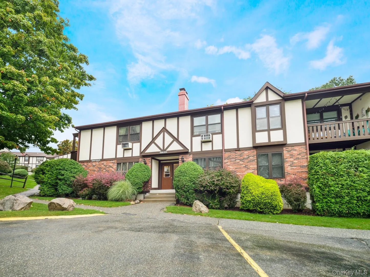 337 Sierra Vista Lane, Clarkstown, NY, 1 Bedroom Bedrooms, 4 Rooms Rooms,1 BathroomBathrooms,Residential,For Rent,Sierra Vista,0,1052996 337 Sierra Vista Lane, Clarkstown, NY, 1 Bedroom Bedrooms, 4 Rooms Rooms,1 BathroomBathrooms,Residential,For Rent,Sierra Vista,0,1052996