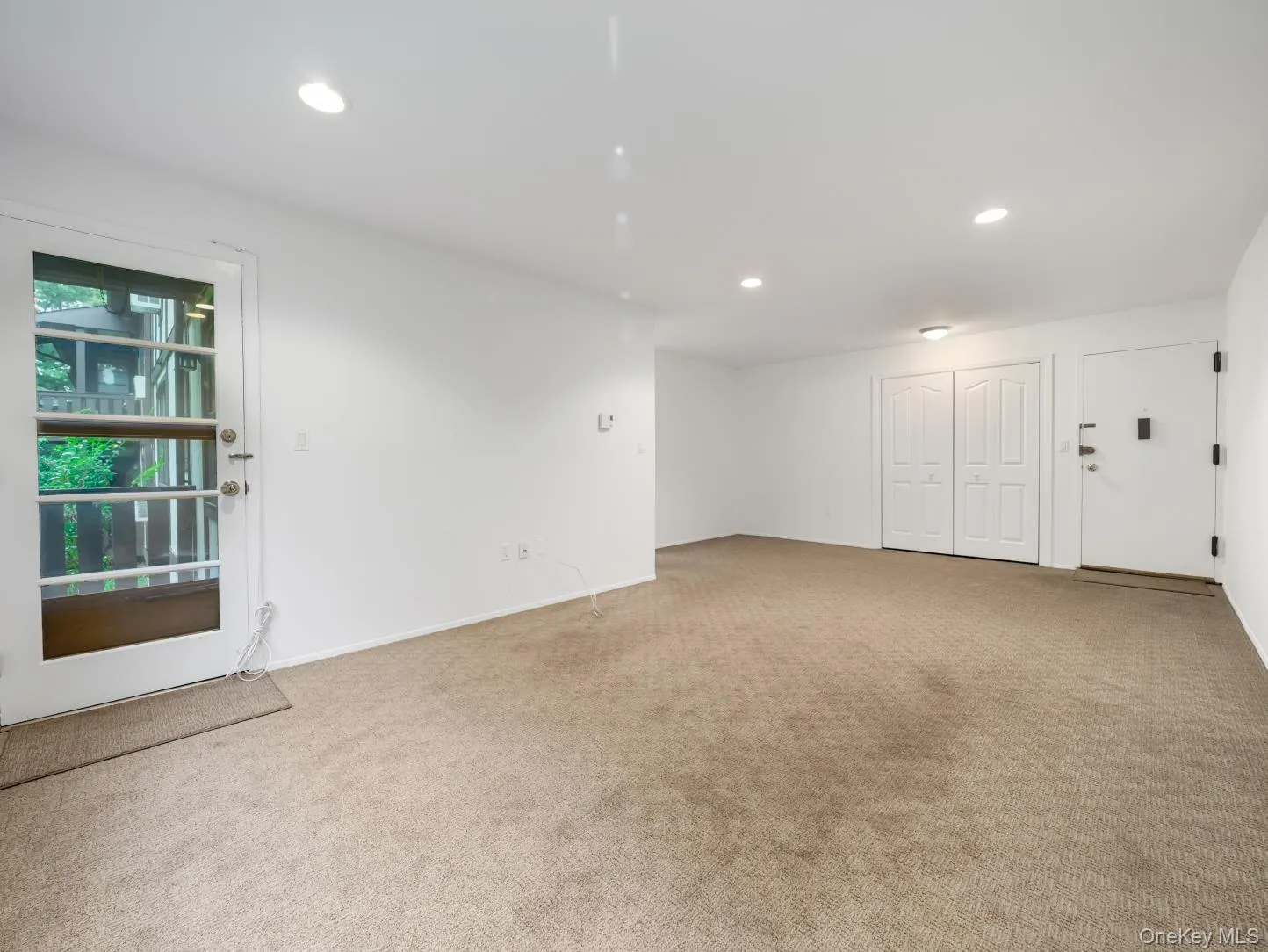 337 Sierra Vista Lane, Clarkstown, NY, 1 Bedroom Bedrooms, 4 Rooms Rooms,1 BathroomBathrooms,Residential,For Rent,Sierra Vista,0,1052996 337 Sierra Vista Lane, Clarkstown, NY, 1 Bedroom Bedrooms, 4 Rooms Rooms,1 BathroomBathrooms,Residential,For Rent,Sierra Vista,0,1052996