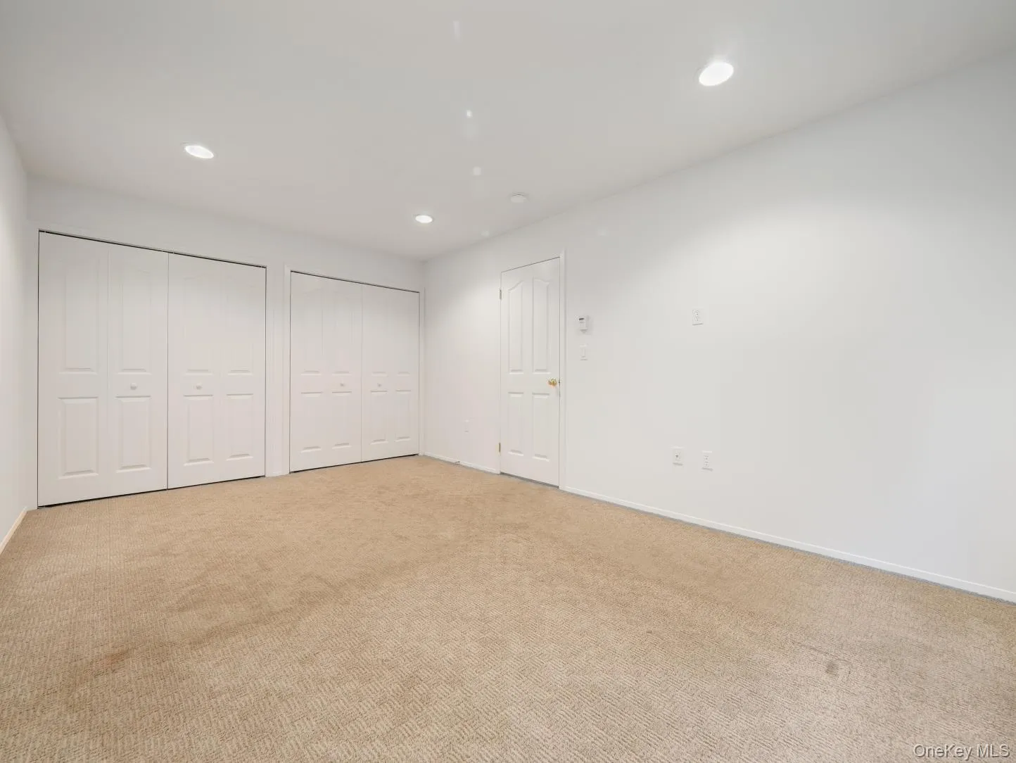 337 Sierra Vista Lane, Clarkstown, NY, 1 Bedroom Bedrooms, 4 Rooms Rooms,1 BathroomBathrooms,Residential,For Rent,Sierra Vista,0,1052996 337 Sierra Vista Lane, Clarkstown, NY, 1 Bedroom Bedrooms, 4 Rooms Rooms,1 BathroomBathrooms,Residential,For Rent,Sierra Vista,0,1052996