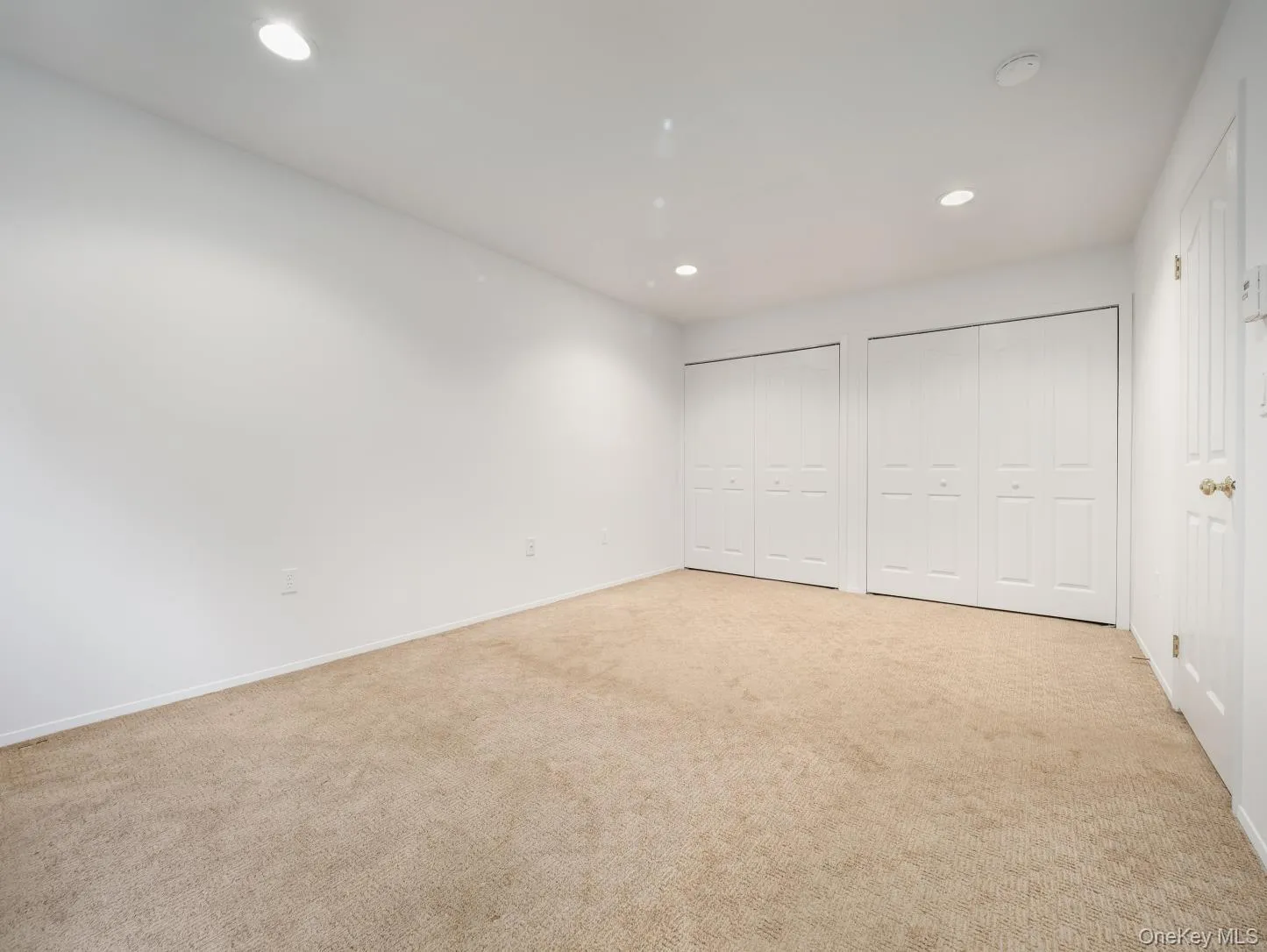337 Sierra Vista Lane, Clarkstown, NY, 1 Bedroom Bedrooms, 4 Rooms Rooms,1 BathroomBathrooms,Residential,For Rent,Sierra Vista,0,1052996 337 Sierra Vista Lane, Clarkstown, NY, 1 Bedroom Bedrooms, 4 Rooms Rooms,1 BathroomBathrooms,Residential,For Rent,Sierra Vista,0,1052996