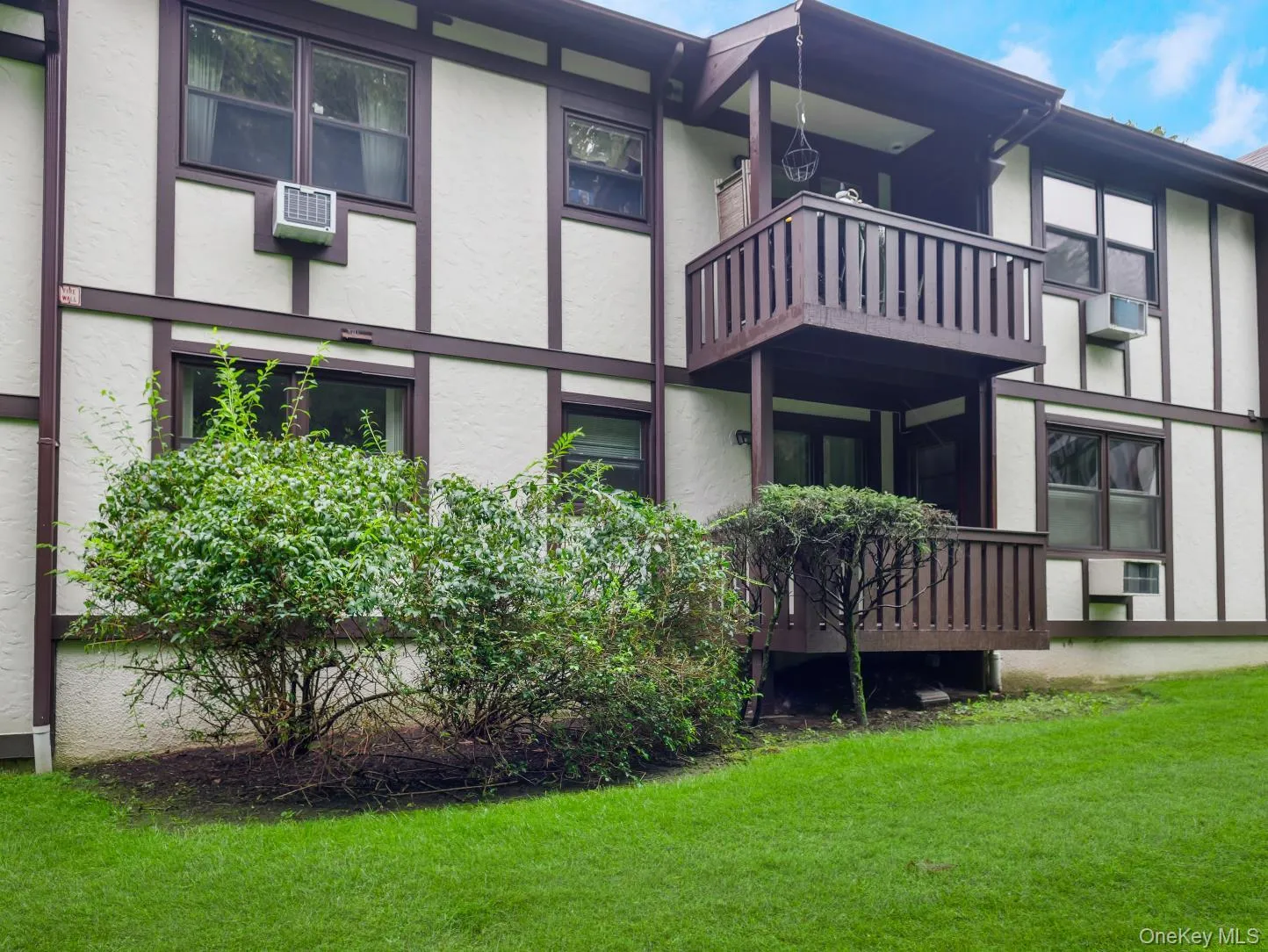 337 Sierra Vista Lane, Clarkstown, NY, 1 Bedroom Bedrooms, 4 Rooms Rooms,1 BathroomBathrooms,Residential,For Rent,Sierra Vista,0,1052996 337 Sierra Vista Lane, Clarkstown, NY, 1 Bedroom Bedrooms, 4 Rooms Rooms,1 BathroomBathrooms,Residential,For Rent,Sierra Vista,0,1052996