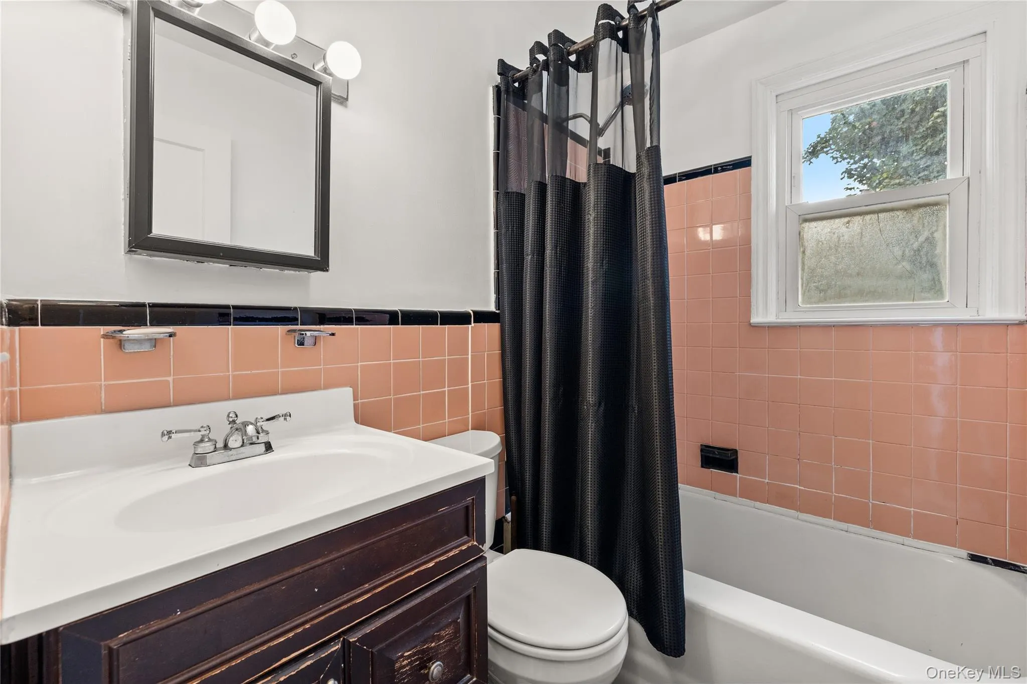 12 Benjamin Avenue, Babylon, NY, 2 Bedrooms Bedrooms, 6 Rooms Rooms,1 BathroomBathrooms,Residential,For Rent,Benjamin,0,1052997 12 Benjamin Avenue, Babylon, NY, 2 Bedrooms Bedrooms, 6 Rooms Rooms,1 BathroomBathrooms,Residential,For Rent,Benjamin,0,1052997