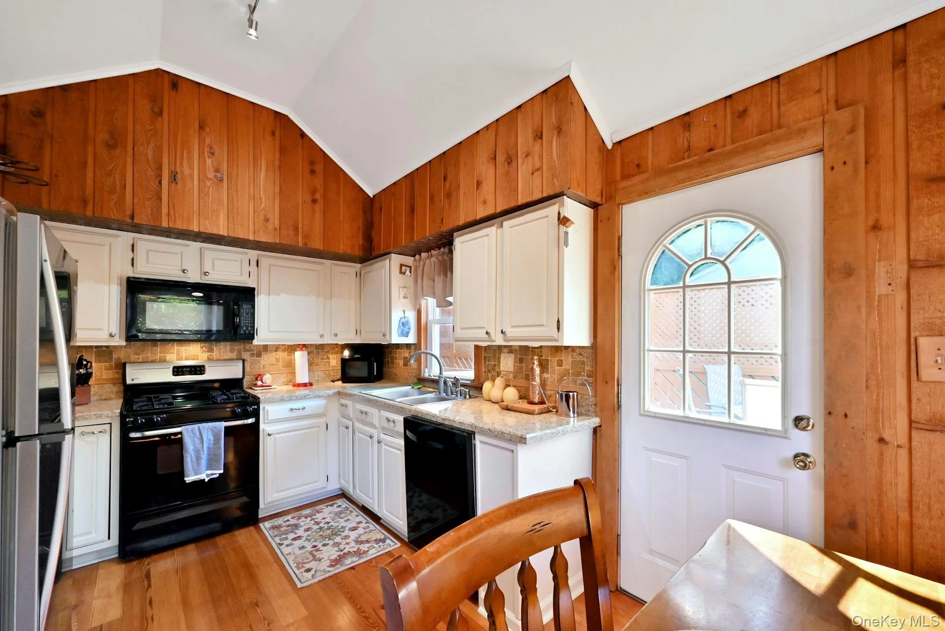 1111 State Route 17A, Warwick (town), NY, 4 Bedrooms Bedrooms, 6 Rooms Rooms,2 BathroomsBathrooms,Residential,For Rent,State Route 17A,0,1053006 1111 State Route 17A, Warwick (town), NY, 4 Bedrooms Bedrooms, 6 Rooms Rooms,2 BathroomsBathrooms,Residential,For Rent,State Route 17A,0,1053006