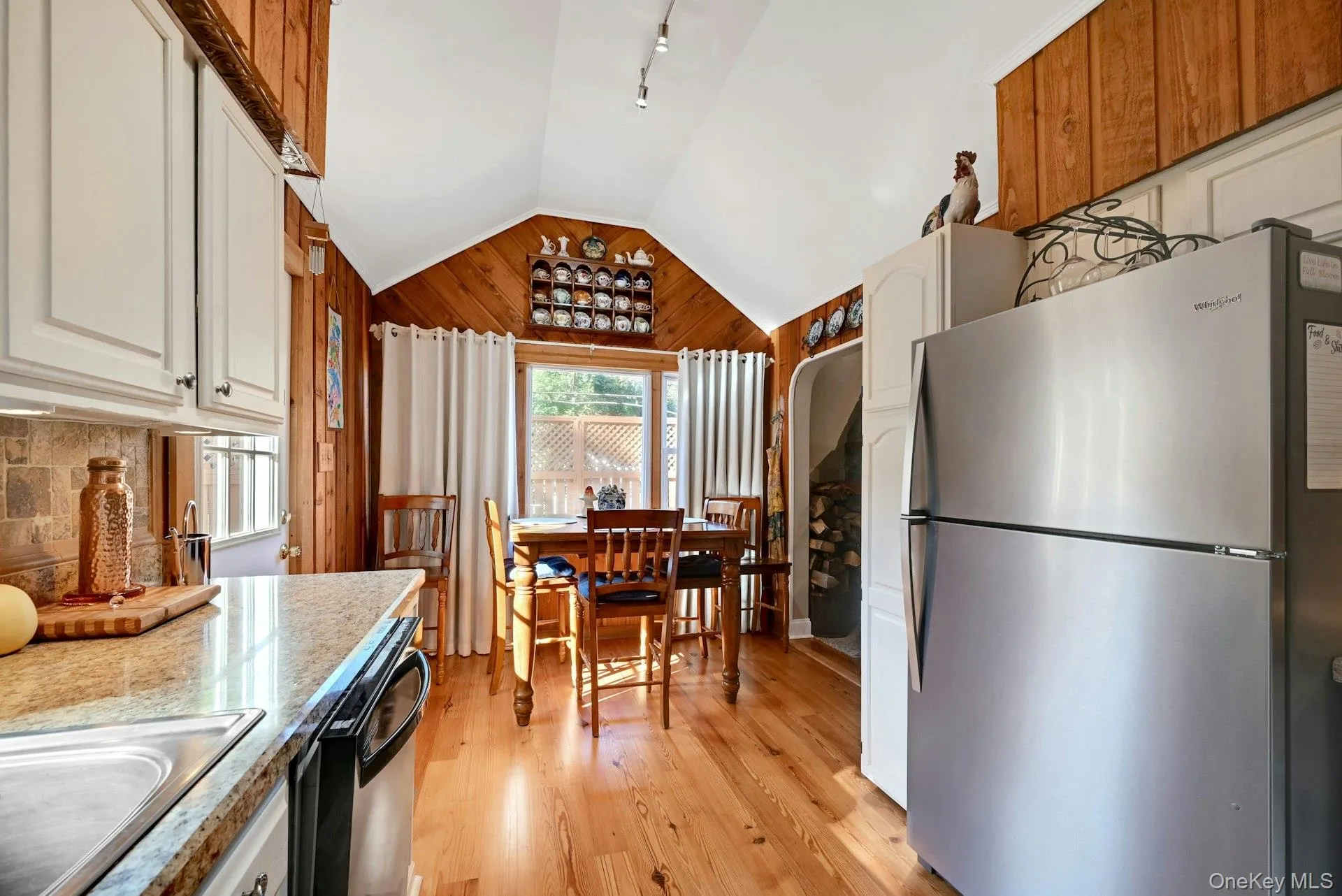 1111 State Route 17A, Warwick (town), NY, 4 Bedrooms Bedrooms, 6 Rooms Rooms,2 BathroomsBathrooms,Residential,For Rent,State Route 17A,0,1053006 1111 State Route 17A, Warwick (town), NY, 4 Bedrooms Bedrooms, 6 Rooms Rooms,2 BathroomsBathrooms,Residential,For Rent,State Route 17A,0,1053006