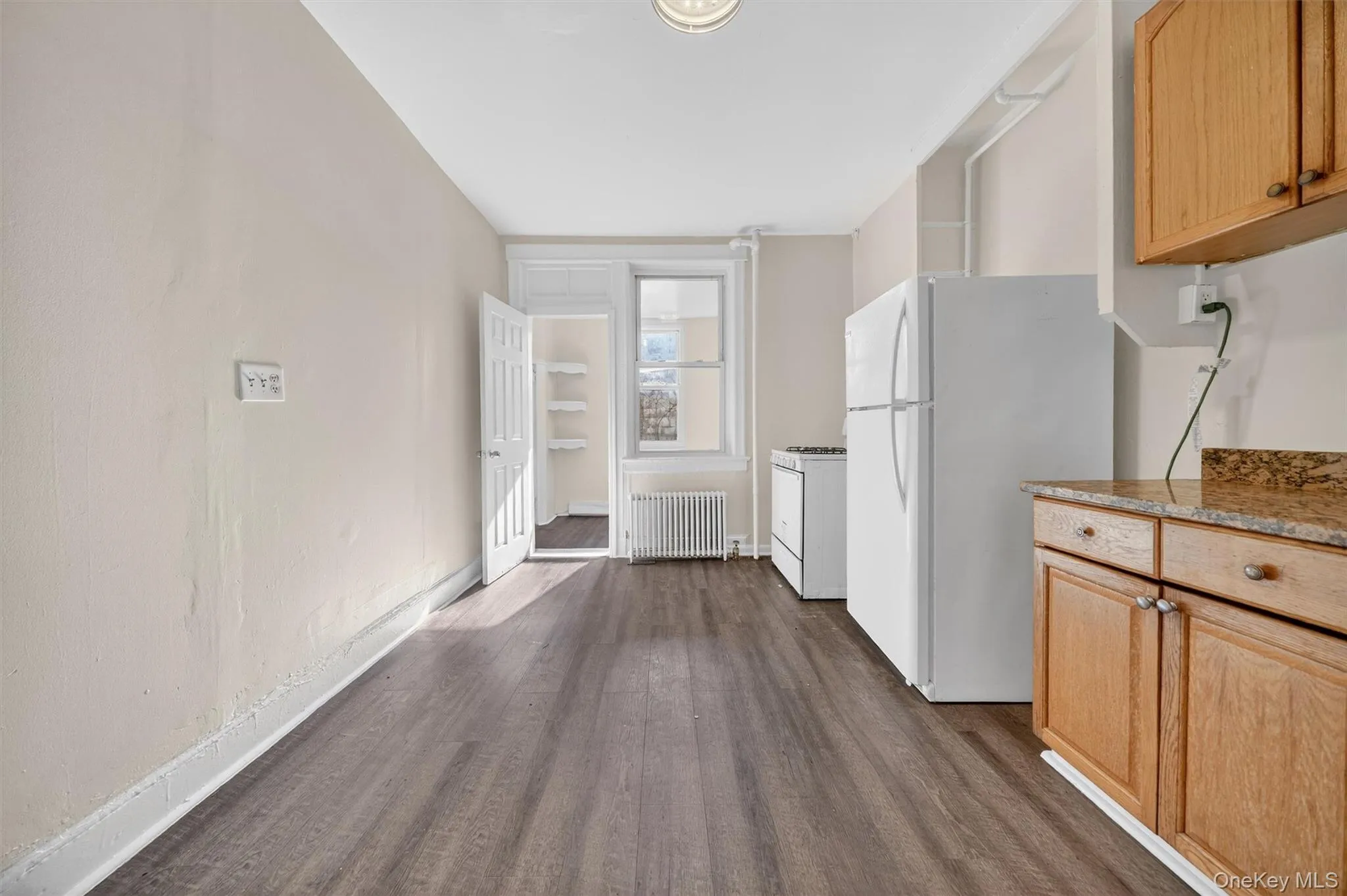 74 Oak Street, Yonkers, NY, 1 Bedroom Bedrooms, 5 Rooms Rooms,1 BathroomBathrooms,Residential Lease,For Rent,Oak,0,1053009 74 Oak Street, Yonkers, NY, 1 Bedroom Bedrooms, 5 Rooms Rooms,1 BathroomBathrooms,Residential Lease,For Rent,Oak,0,1053009