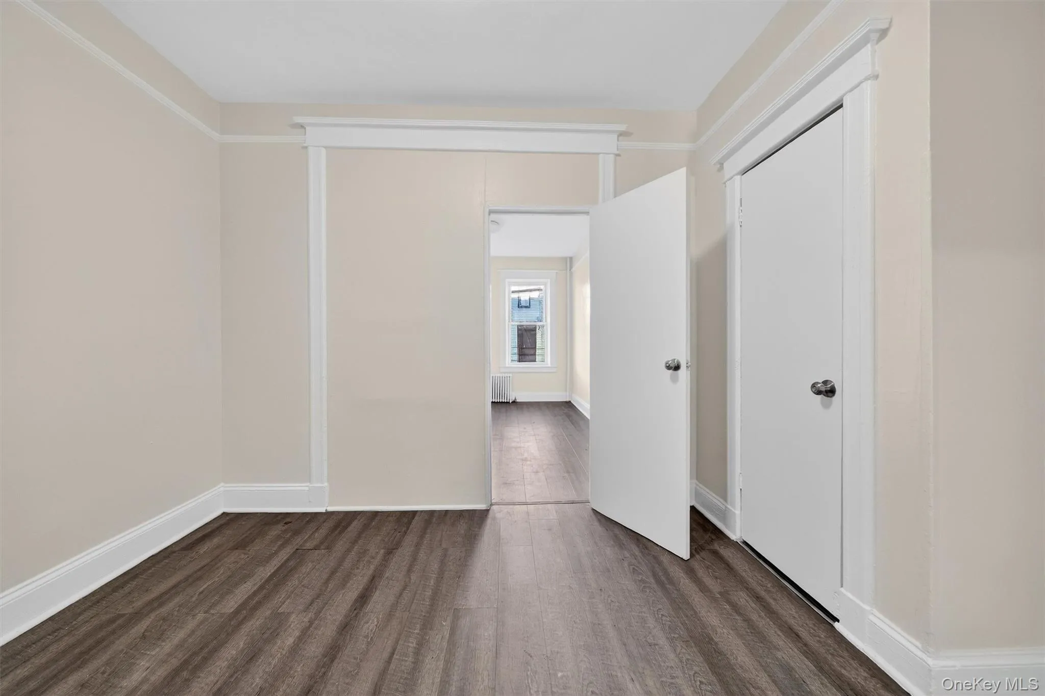 74 Oak Street, Yonkers, NY, 1 Bedroom Bedrooms, 5 Rooms Rooms,1 BathroomBathrooms,Residential Lease,For Rent,Oak,0,1053009 74 Oak Street, Yonkers, NY, 1 Bedroom Bedrooms, 5 Rooms Rooms,1 BathroomBathrooms,Residential Lease,For Rent,Oak,0,1053009