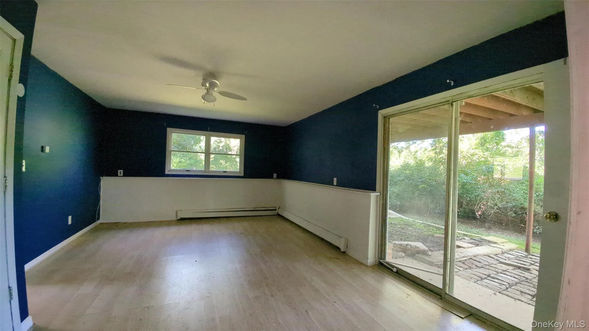 6 Glen Court, Clarkstown, NY, 4 Bedrooms Bedrooms, 9 Rooms Rooms,2 BathroomsBathrooms,Residential,For Rent,Glen,0,1053015 6 Glen Court, Clarkstown, NY, 4 Bedrooms Bedrooms, 9 Rooms Rooms,2 BathroomsBathrooms,Residential,For Rent,Glen,0,1053015